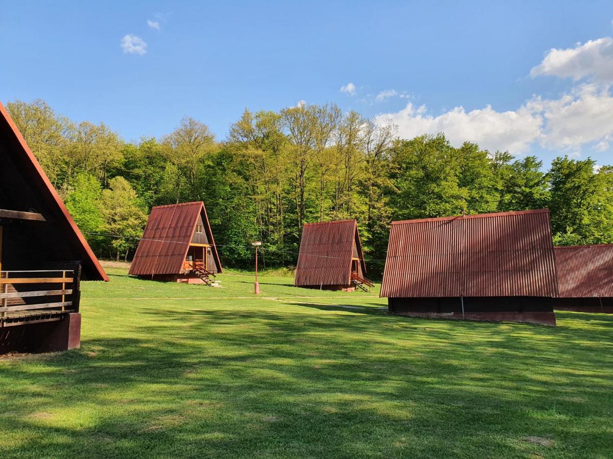 Záruby Resort Smolenice Exteriér fotografie